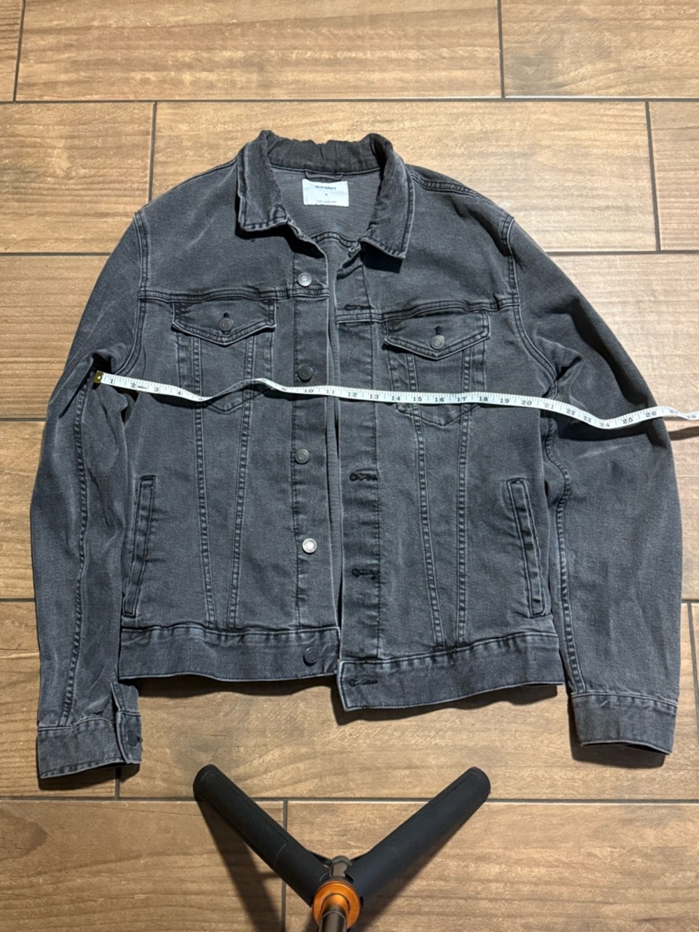 Old Navy Denim Trucker Jacket size medium Black Rinse Built In Flex Pockets